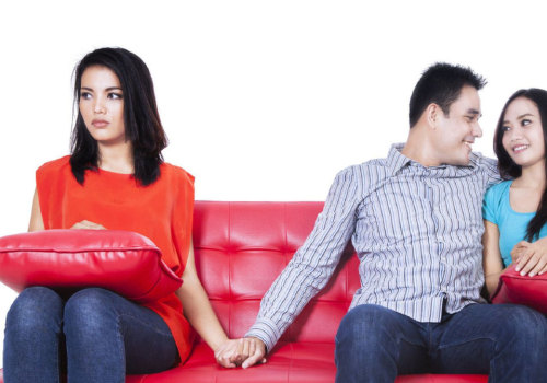 How can i tell if my husband is having an online affair?